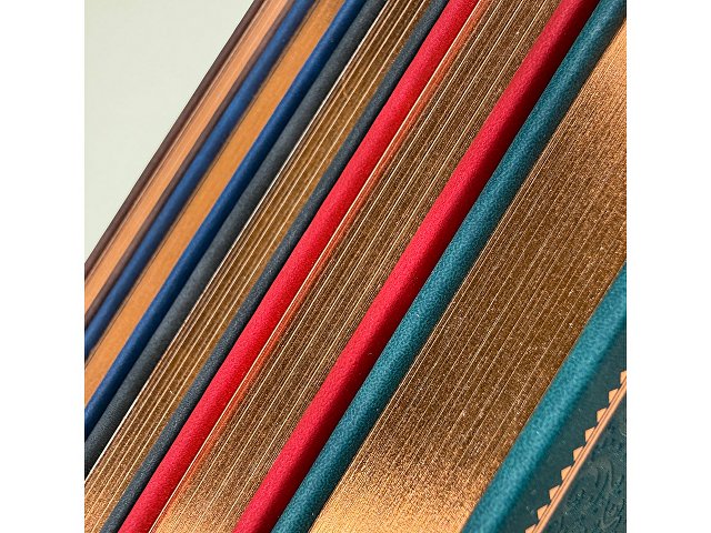 Ежедневник недатированный А4 «Royal»