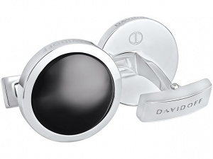 Запонки из коллекции Essentials Запонки из коллекции Essentials