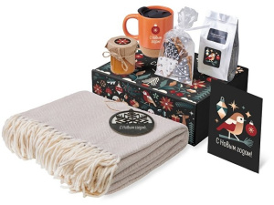 Подарочный набор «Re:Nest» с пледом, кружкой и вареньем