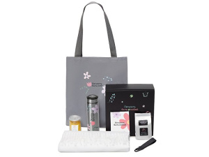 Подарочный набор «Re:f. Walk» с палантином, шопером и термосом